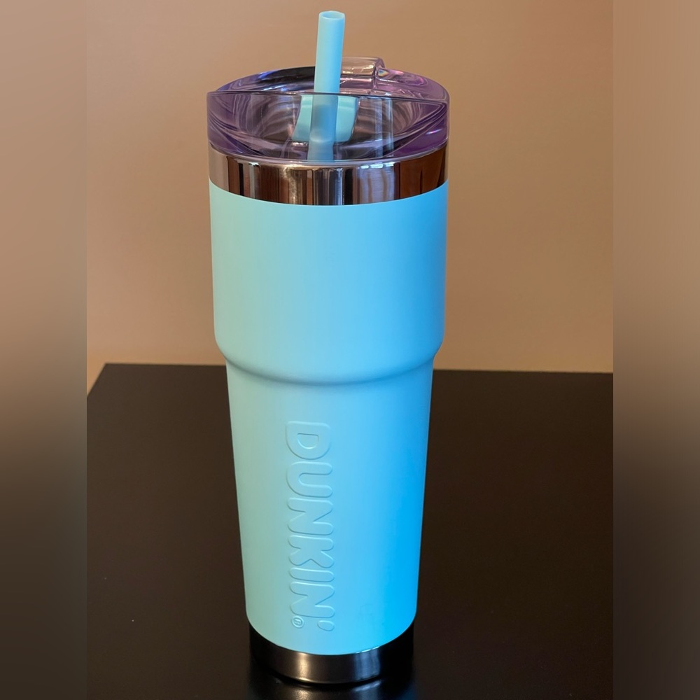 NEW SPRING  2024 “DUNKIN” 32 oz. INSULATED STAINLESS STEEL TUMBLER ~ LIGHT BLUE